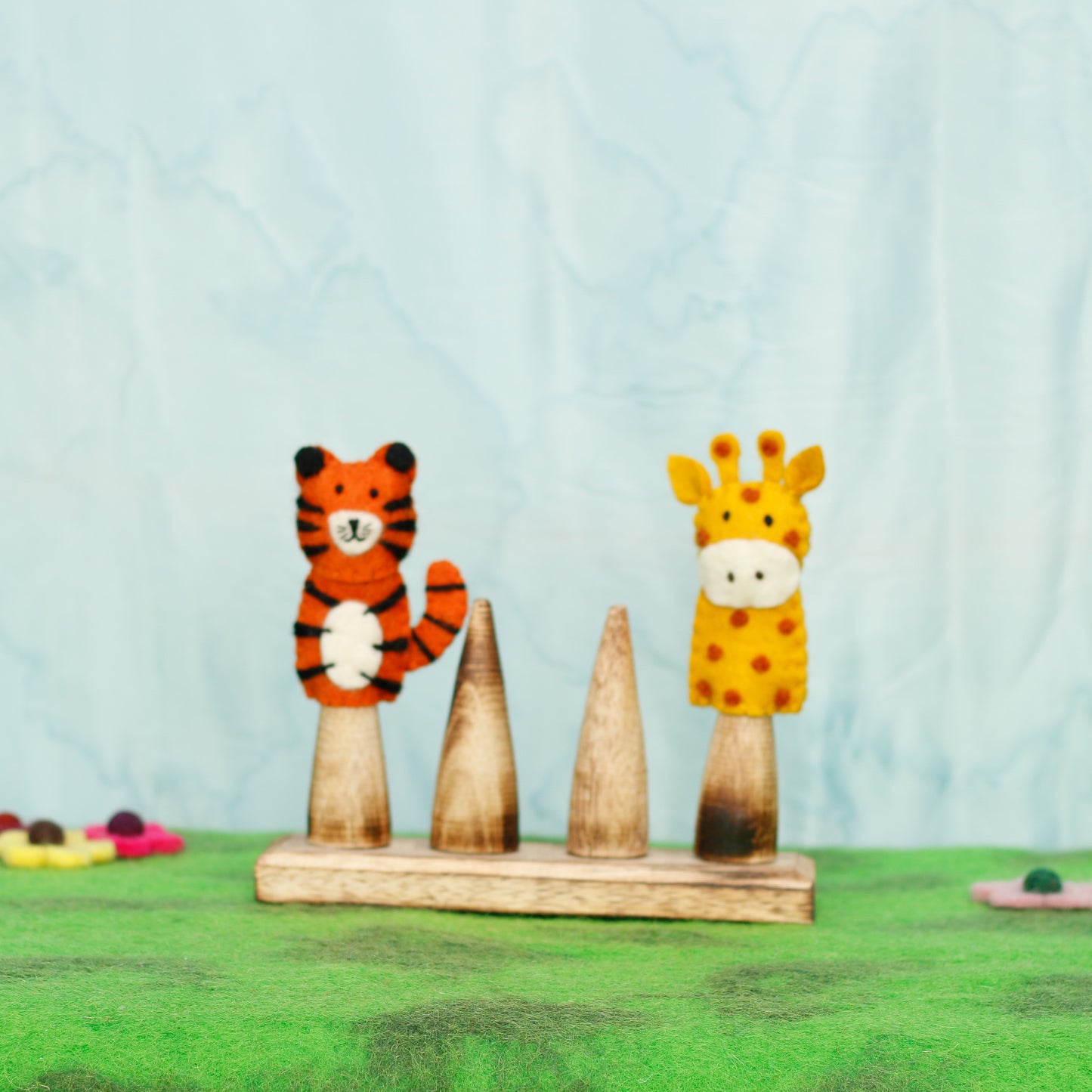 Wooden Finger Puppet Stand